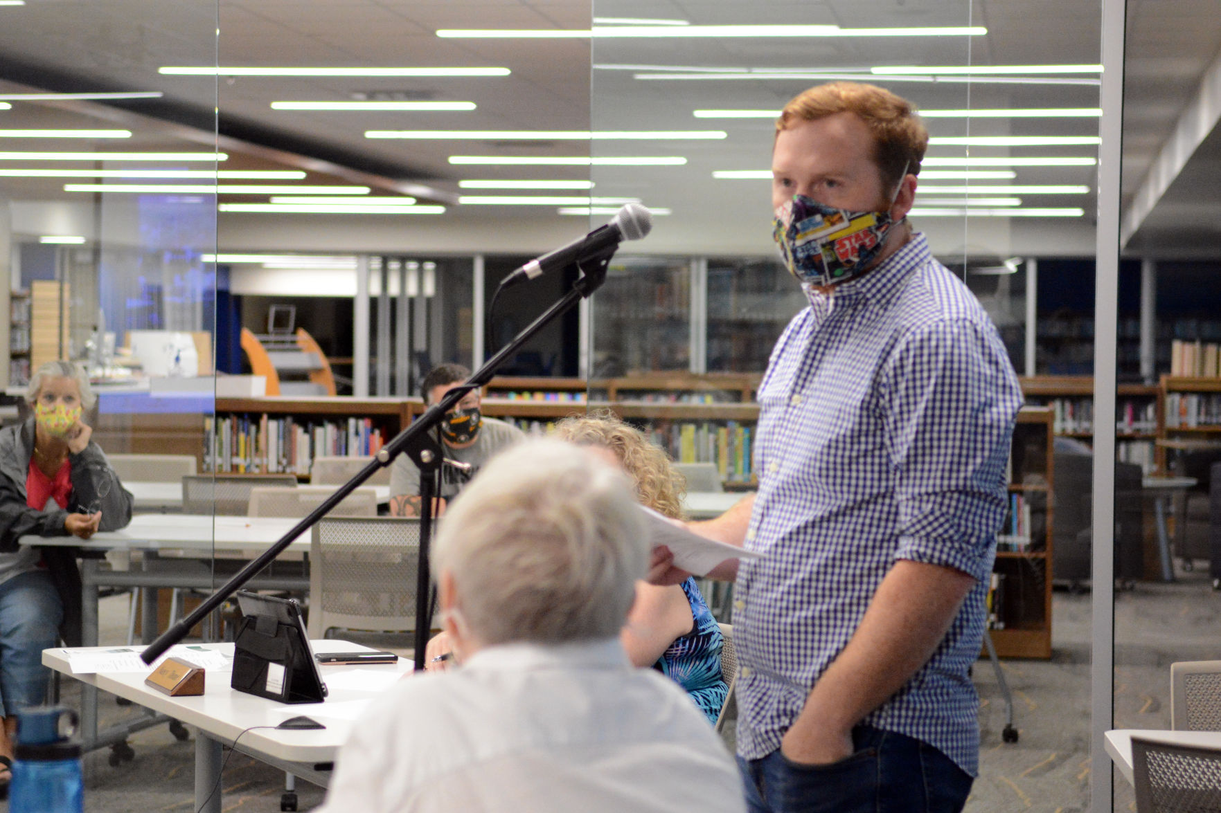 Baraboo reconsiders school reopening plan